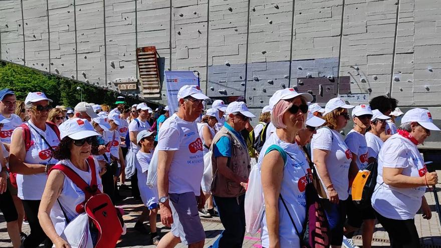Texto Alternativo: Atención Primaria celebra el domingo 25 de mayo en el Parque Tierno Galván la V Marcha Saludable con usuarios y profesionales de Sanidad