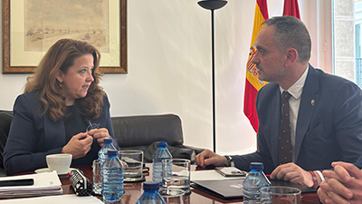 Texto Alternativo: El alcalde mantiene una reunión “muy positiva” con la consejera de Sanidad para abordar la situación sanitaria en Móstoles