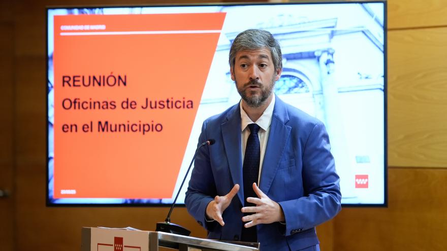Texto Alternativo: La Comunidad de Madrid aumentará un 55% el personal en los Juzgados de Paz para su transición a Oficinas de Justicia en los Municipios