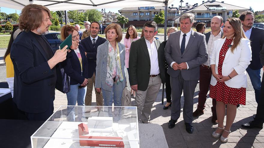 Texto Alternativo: La Comunidad de Madrid construirá en Galapagar un Centro de Servicios Sociales