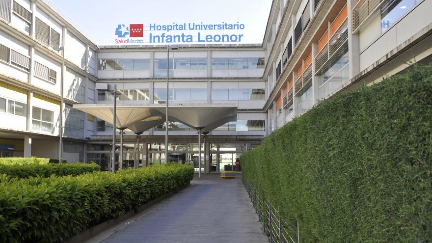Texto Alternativo: Estudiantes de 5º de Medicina de la Complutense formados en el Hospital público Infanta Leonor realizan la prueba ECOE