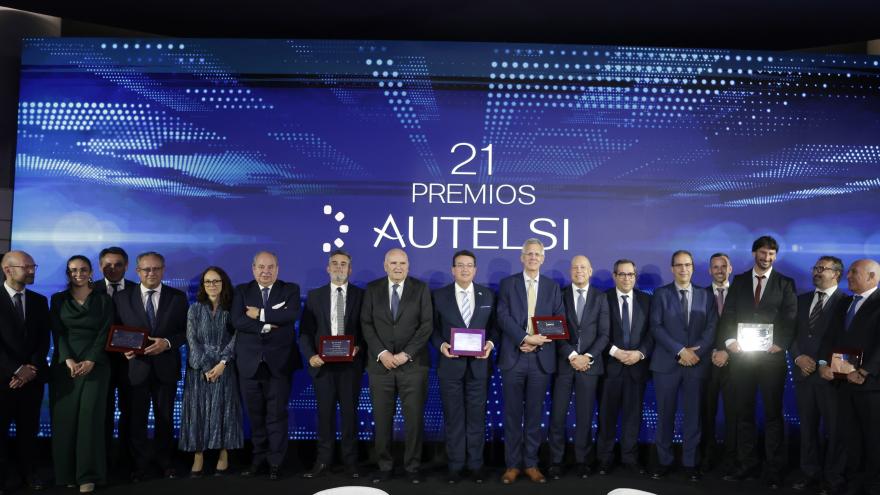 Texto Alternativo: La Comunidad de Madrid, premiada por modernizar el trabajo de sus empleados públicos con Inteligencia Artificial