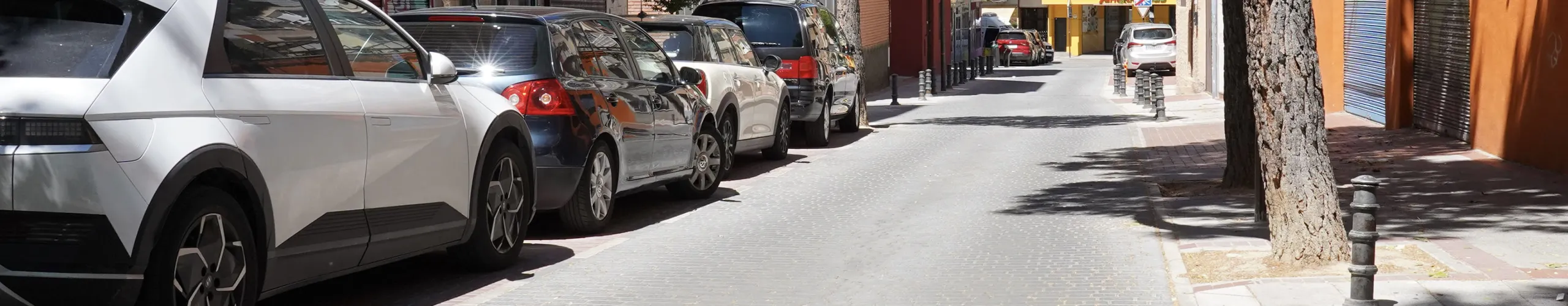 Texto Alternativo: Alcorcón aborda la mejora del pavimento en diversas calles de la zona centro con una inversión de más 800.000 euros