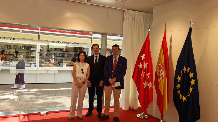 Texto Alternativo: La Comunidad de Madrid, en la 84ª Feria del Libro, declarada Bien de Interés Cultural