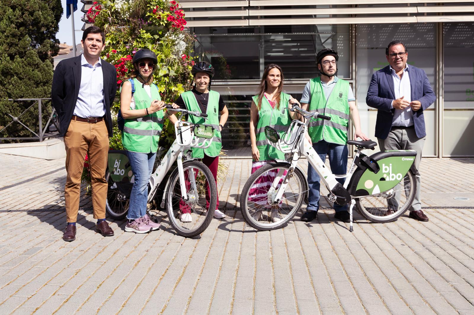 Texto Alternativo: La Patrulla Verde refuerza la vigilancia de la limpieza en distintas zonas del municipio