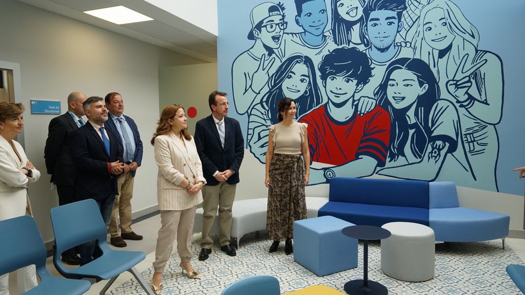 Texto Alternativo: La presidenta de la Comunidad de Madrid inaugura en Leganés un nuevo centro de salud mental infanto-juvenil junto al Hospital José Germain