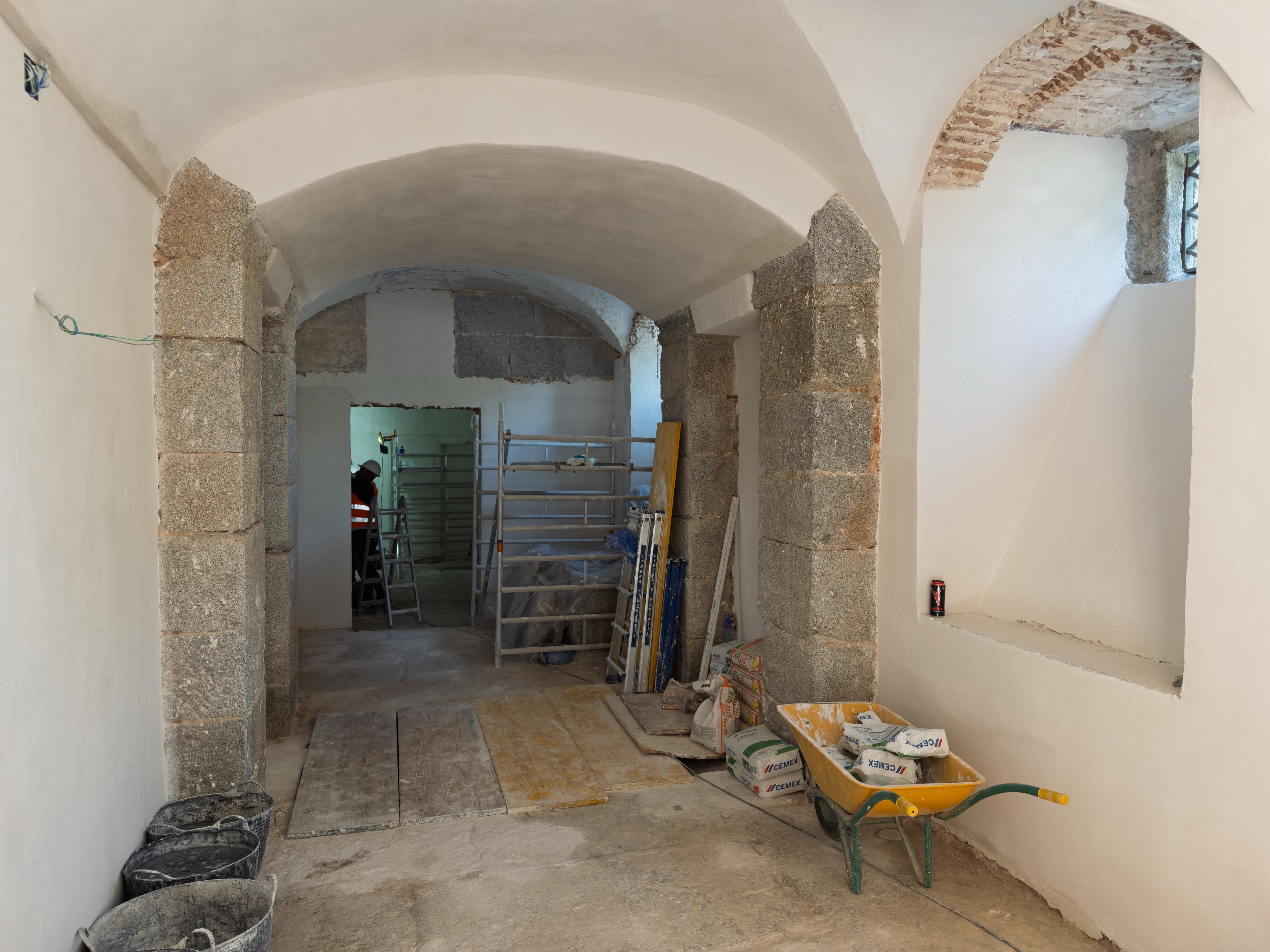 Texto Alternativo: Avanzan las obras de consolidación del ala este del Palacio que realiza la Comunidad de Madrid