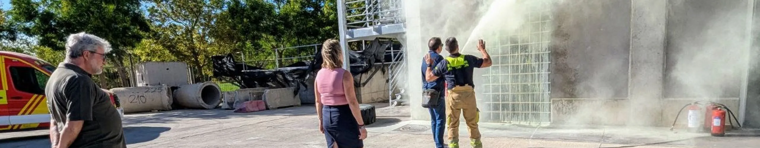 Texto Alternativo: Alcorcón garantizará la seguridad de sus fiestas populares con un nuevo perímetro de seguridad, innovaciones en prevención y la formación del personal en el recinto ferial