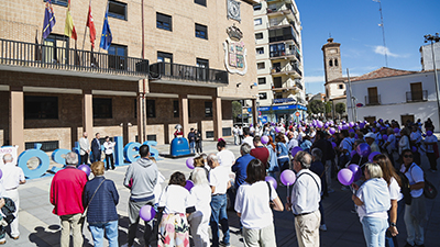 Texto Alternativo: Móstoles celebra la X Marcha Solidaria de AFAMSO, con motivo del Día Mundial del Alzheimer
