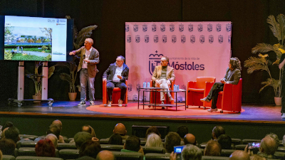 Texto Alternativo: El alcalde de Móstoles presenta el proyecto del nuevo Centro Municipal de Mayores y edificio administrativo de la Junta de Distrito 2, Norte-Universidad