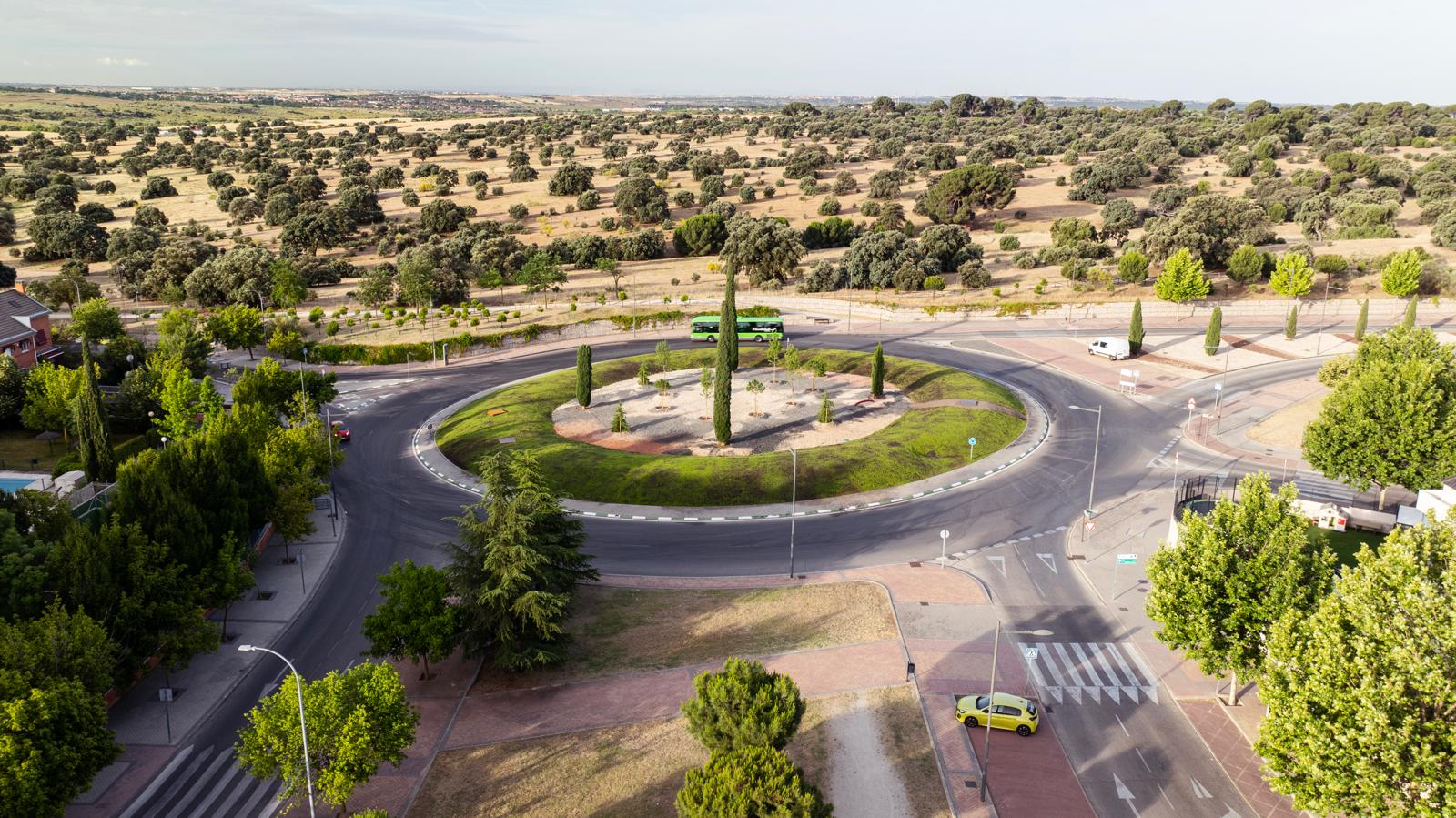 Texto Alternativo: Finaliza la renovación paisajística de la glorieta entre Condesa de Chinchón y Pedro de Valdivia